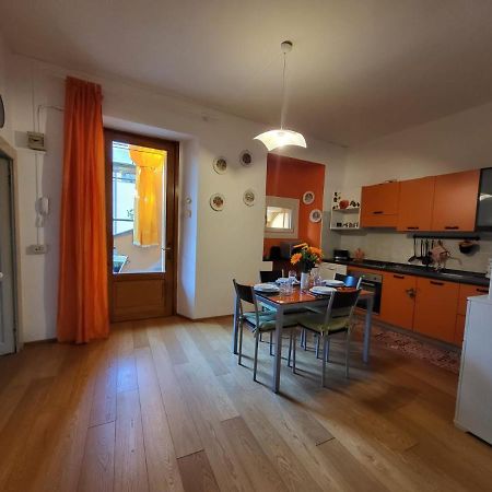 Appartamento Orange Lago Verbania Bagian luar foto