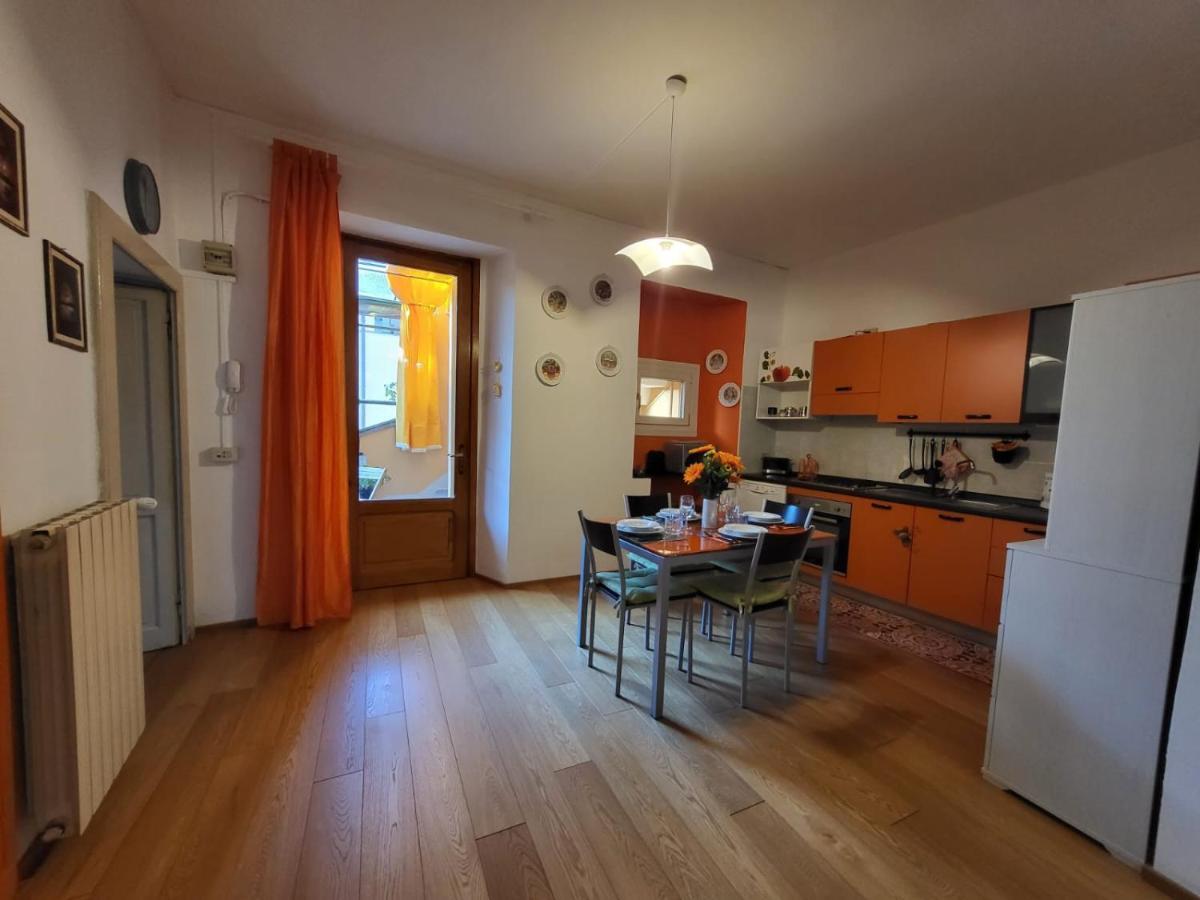 Appartamento Orange Lago Verbania Bagian luar foto